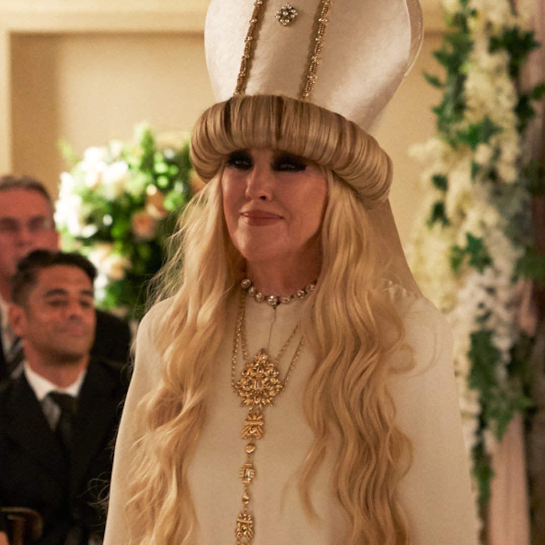 The Story Behind Moira Rose's Epic Schitt's Creek Finale Outfit